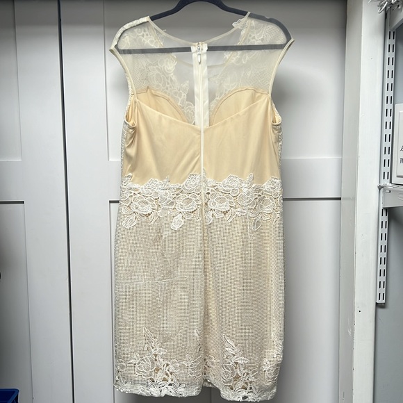 Deb Women’s Dress - Picture 2 of 2